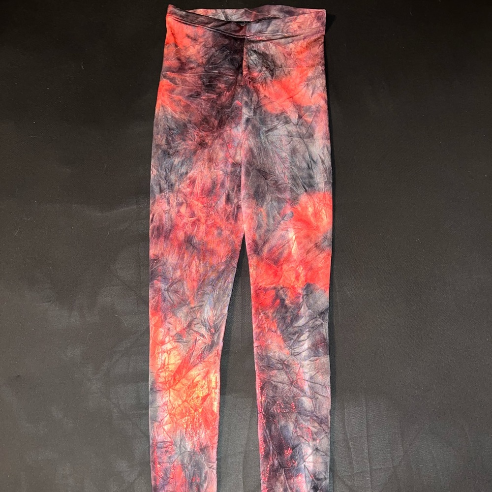 XS Fairy Paint Black/Red leggings by Blackmilk Clothing